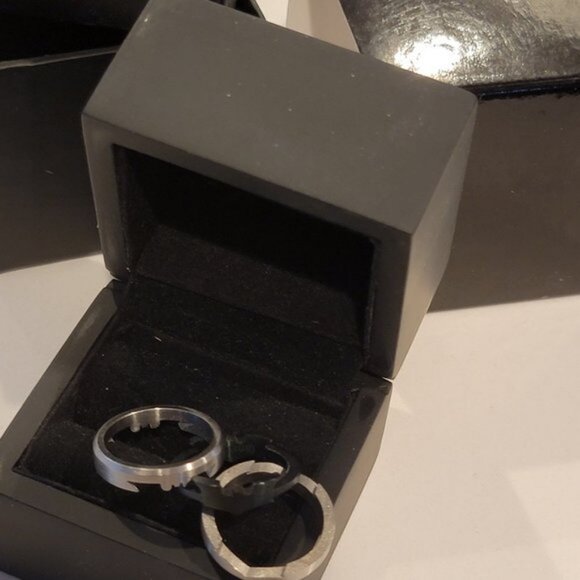 BATMAN Dark Knight Stainless Steel Puzzle Ring Size 8 - Picture 12 of 15